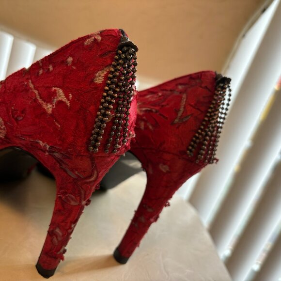 Unique Upcycled Red Distressed Heels *One of a Kind* Victorian Gothic Crushed - Picture 9 of 10